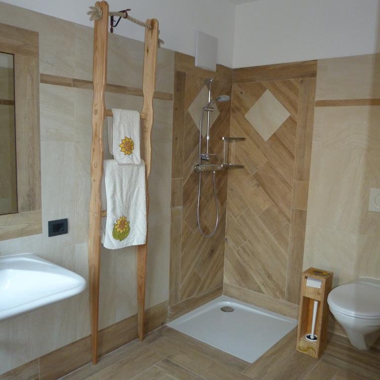 Agriturismo Fattoria Dalcastagnè Torcegno Chambre photo